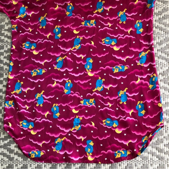 Winnie the Pooh sleep shirt nightshirt size medium - Picture 7 of 8